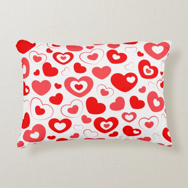 Kleine rode en witte harten accent kussen (Voorkant)