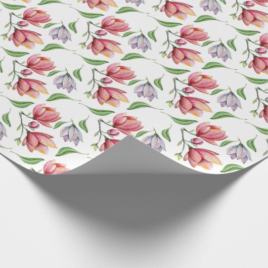 Kleine roze bloemen die papier verpakken (Hoek)