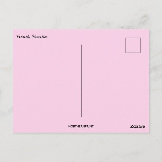 Kleine roze huizen in Vrbnik Kroatië Briefkaart (Achterkant)