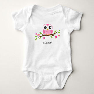 Kleine roze uil op gepersonaliseerde naam van de b romper