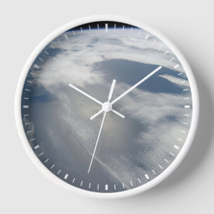 Kleine satellieten draaien boven een deel van de a