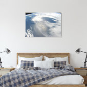 Kleine satellieten draaien boven een deel van de a canvas afdruk (Insitu (Slaapkamer))
