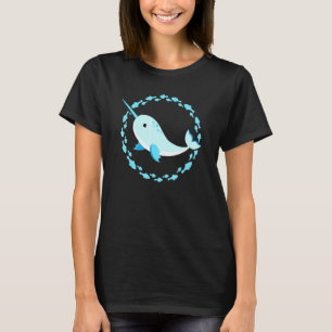 Kleine Schattige Lachende Baby Narwal In Vis Cirke T-shirt