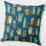 Kleine staafjes kussen<br><div class="desc">Een familie van schattige kleine monsters. Perfect voor Halloween,  of een andere tijd van het jaar voor monsterliefhebbers en kleine monsters. Originele kunst van Nic Squirrell.</div>