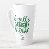 Kleine Stappen Elke Dag Inspirerende Latte Mok (Linkerhoek)