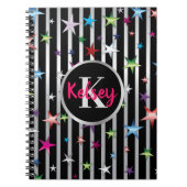 Kleine sterren op zwarte en zilveren strepen met n notitieboek (Voorkant)