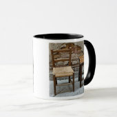 Kleine stoel en ontlasting, Pienza, Italië Mok (Voorkant rechts)