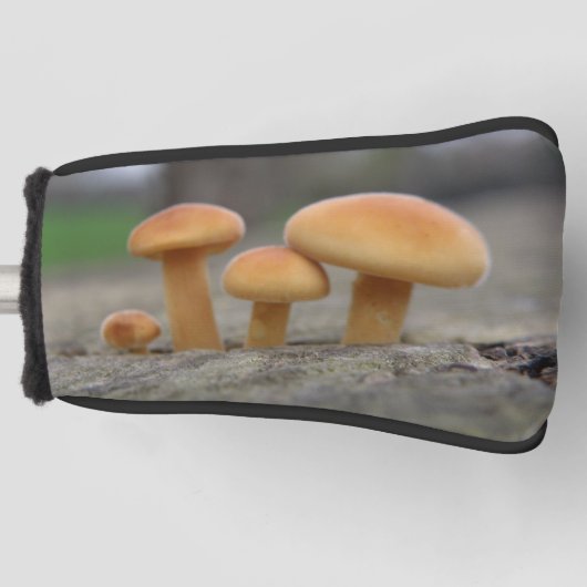 Kleine Toadstools Macro Golf Putter Hoesje Golfheadcover (Voorkant)