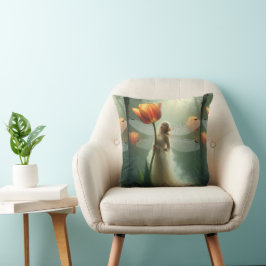 Kleine Tulpenfee in delicate vloeiende kleding Kussen