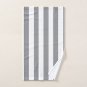Kleine verticale grijze strepen bad handdoek (Handdoek)