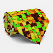 Kleine vierkantjes of tegels, groen en bruin stropdas (Opgerold)