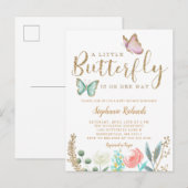 Kleine vlinder is onderweg naar het gouden Baby sh Uitnodiging Briefkaart (Voorkant / Achterkant)