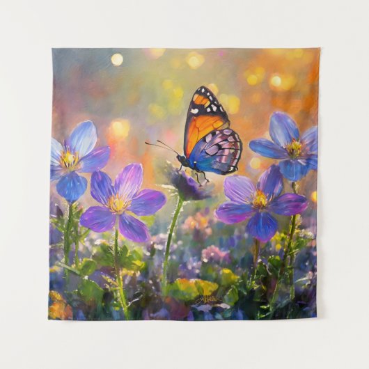 Kleine vlinder op wilde bloemen bij zonsopgang wandkleed (Voorkant)