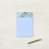 Kleine vogel en kleine druppels om te doen post-it® notes (Op bureau)