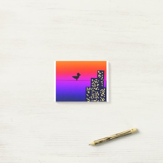 Kleine vogel in de Big City Post-it® Notes (Op bureau)