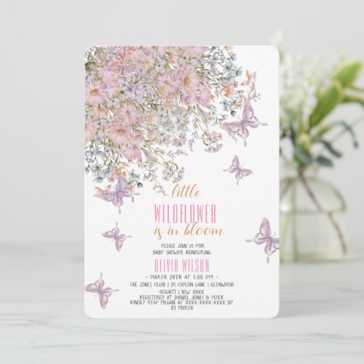 Kleine wilde bloem is in bloei baby shower kaart (Staand voorkant)