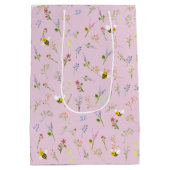 Kleine wilde bloem is op weg naar Baby shower Medium Cadeauzakje (Achterkant)