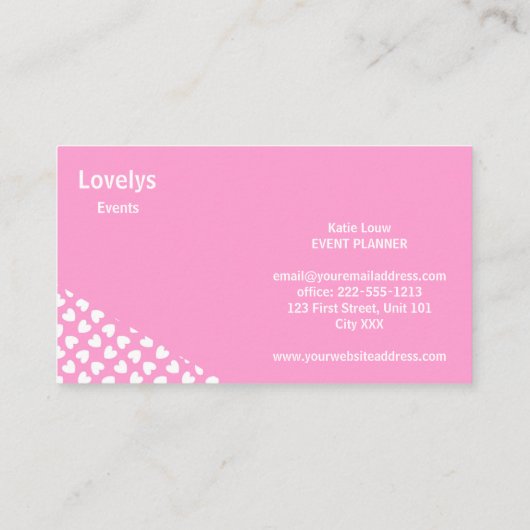 Kleine witte harten patroon op roze visitekaartje (Achterkant)
