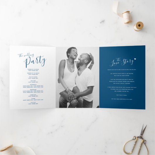 Kleine witte hartscriptie blauw witte bruiloft drieluik programma (Binnen)