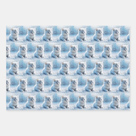 Kleine witte Kittens in Sneeuwkerst Inpakpapier Vel (Voorkant)