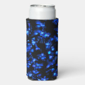 Kleine witte tand op blauw seltzer blikjeskoeler (Seltzer Achterkant)