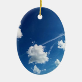 Kleine wolken in het licht keramisch ornament
