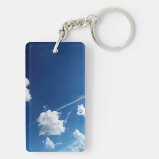 Kleine wolken in het licht sleutelhanger (achterkant)