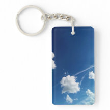 Kleine wolken in het licht