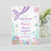 Kleine zeemeermin onder het Zee Verjaardag Kaart (Staand voorkant)