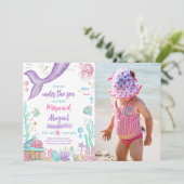 Kleine zeemeermin onder het Zee Verjaardagsfoto Kaart (Staand voorkant)