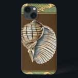 Kleine Zeemeerminnenschelpen iPhone 13 Hoesje<br><div class="desc">Charikilia Zarris is een getalenteerde kunstenaar die haar oceaankunst kent. Haar afbeeldingen zijn vreedzaam en kalm en ontspannen je met elk afbeelding. Krijg dit nautische stuk kunstwerk met een Kegelaar die het centrum van het allen zijn,  met decoratief en een prachtig floreel patroon worden begrensd.</div>