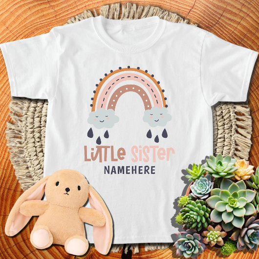 Kleine zuster Persoonlijke naam Cute Rainbow T-shirt