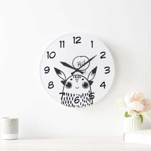 Kleine zwarte en witte staafjes afgebeeld grote klok (Huis)