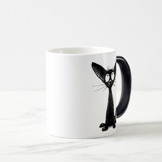 Kleine zwarte kat magische mok (Voorkant rechts)