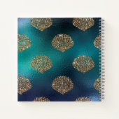 Kleine Zwarte Meermin Blauwe Schubben Monogram Mei Notitieboek (Achterkant)