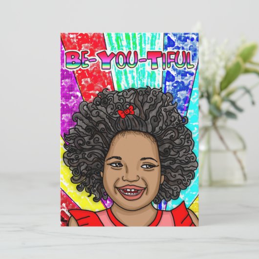 Kleine zwarte meid met Happy Curls (Staand voorkant)