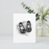 KLEINE ZWARTE SCHOENEN: PENCIL ART: REALISME BRIEFKAART (Staand voorkant)
