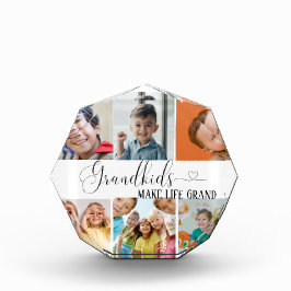 Kleinkinderen collage voor oma cadeau fotoblokken