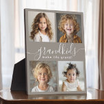 Kleinkinderen maken het leven Grand 4 Photo Collag Fotoplaat<br><div class="desc">Een attent geschenk voor grootouders, deze gepersonaliseerde foto collage plaque is voorzien van een 4-foto sjabloon te personaliseren met foto's van de kleinkinderen. Een combinatie van een modern handgeschreven script gecombineerd met een modern schreefloos lettertype spellen uit "Grandkids make life grand!" De achtergrond is een neutrale taupe beige die een...</div>