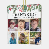 Kleinkinderen maken het leven groot kerstversierin keramisch ornament (Links)