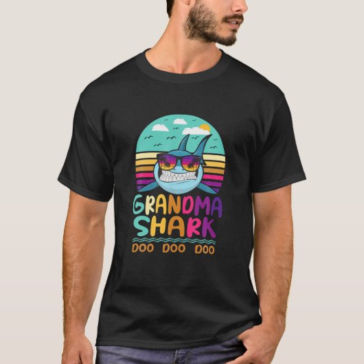  kleinma Shark Doo Doo Birthday Gifts T-shirt (Voorkant)