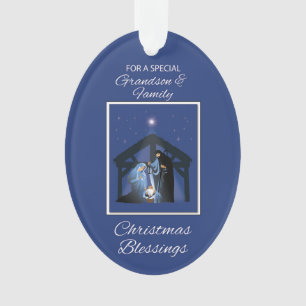 Kleinzoon en Familie Kerstmis Zegen Manger Ornament