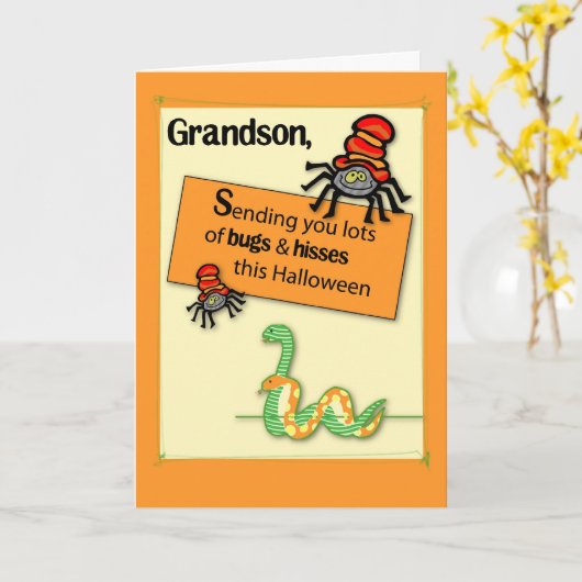 Kleinzoon Grappige Halloween Bugs en Hisses Kaart (Gele Bloem)
