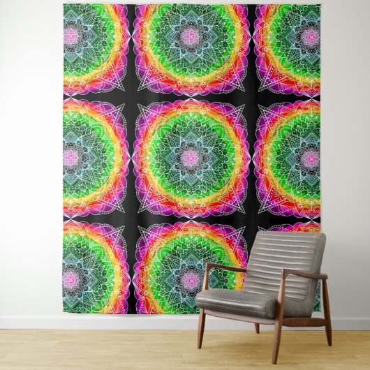 Kleur Burst Rainbow Prism Mandala Wandkleed (In situ)