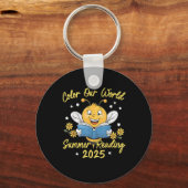 Kleur Ons Wereld Zomer Leesprogramma 2025 Bee Re Sleutelhanger (Voorkant)
