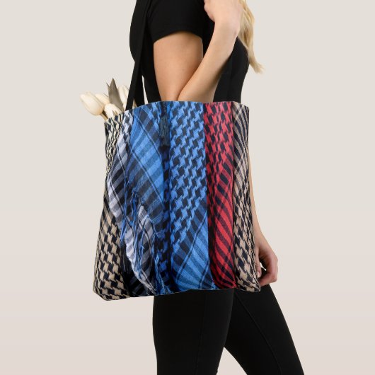 Kleur Palestinian Keffiyeh Tote Bag (Dichtbij)