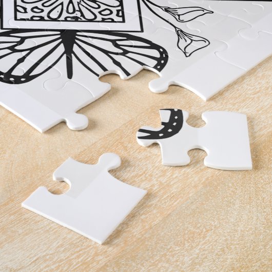 Kleur uw eigen spuitvlinderbloemen legpuzzel (Zijkant)