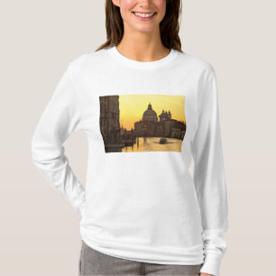 Kleur van de lucht bij zonsopgang bij San Maria De T-shirt