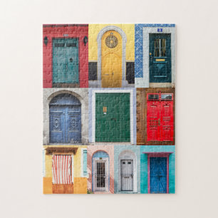 Kleur van gekleurde deuren legpuzzel