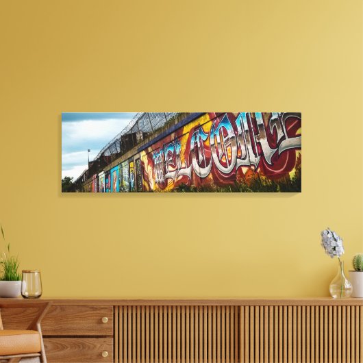 Kleur Welkom | Muurschildering | Straatkunst | Chi Canvas Afdruk (Insitu (Woonkamer))